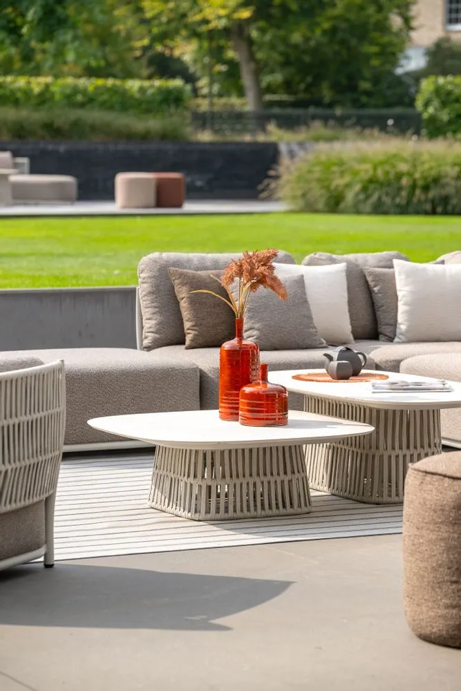 Cala coffee table