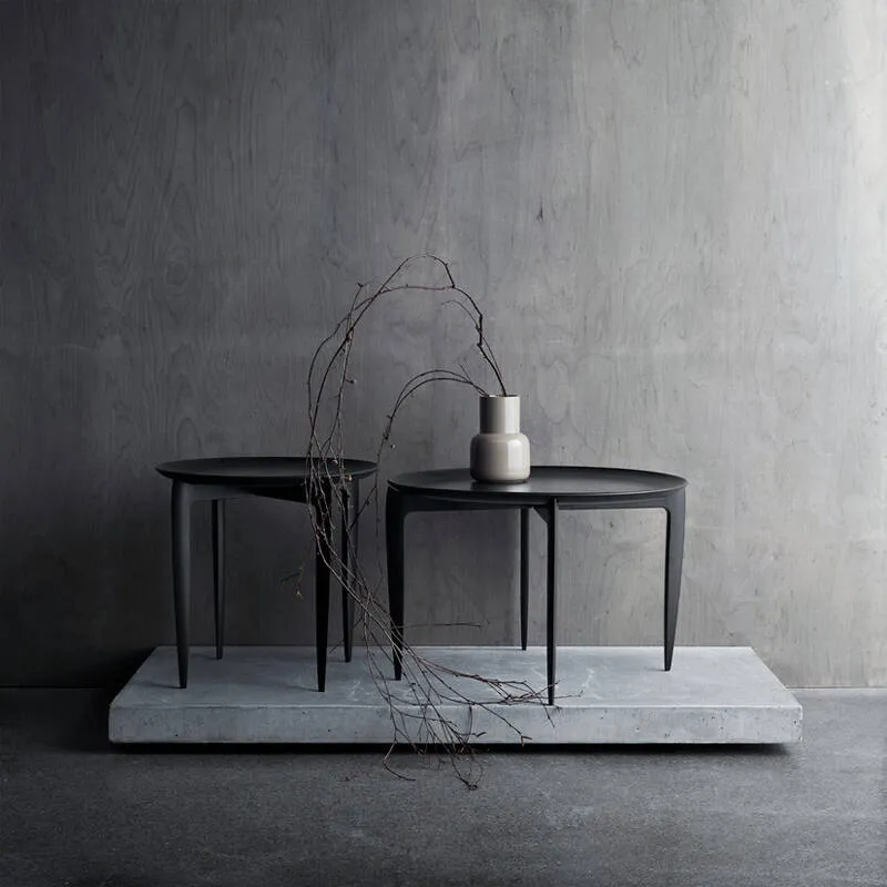 Coffee Table     TRAY Pliante Large Noir           FRITZ HANSEN